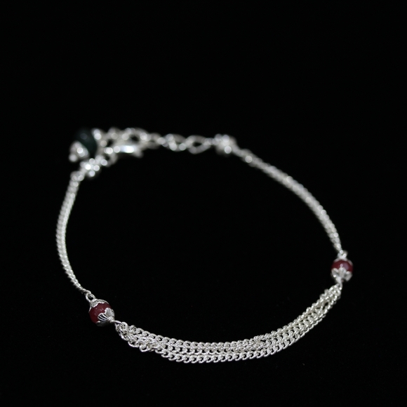 Sterling Silver Chained bracelet - Picture 1 of 2